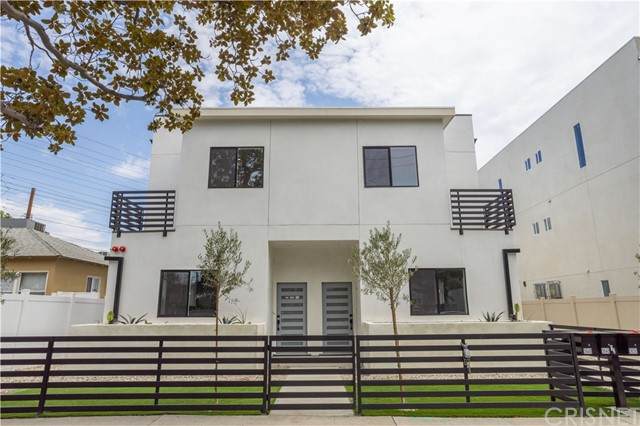 5648 Auckland Avenue - Photo 1
