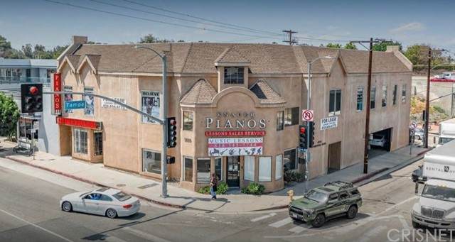 19301 Ventura Boulevard - Photo 1
