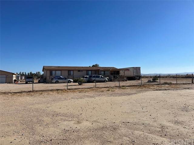 5470 Elder Avenue - Photo 1