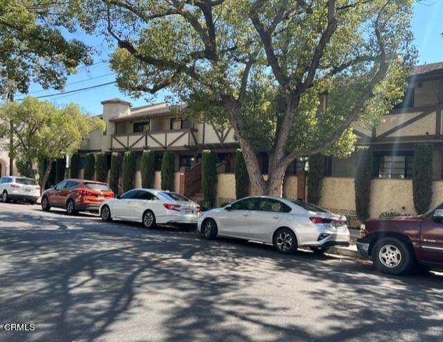 433 6th Street - Photo 1