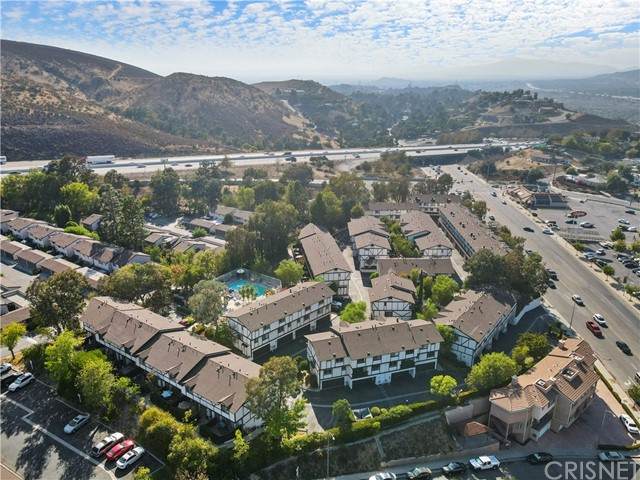 10480 Sunland Boulevard - Photo 1