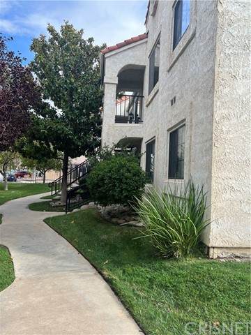 2554 Olive Drive - Photo 1