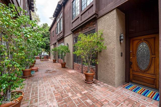 4352 Coldwater Canyon Avenue - Photo 1