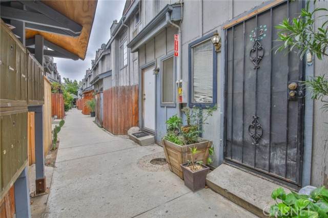 9336 Van Nuys Boulevard - Photo 1