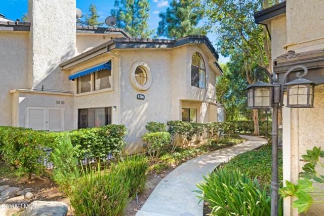 5704 Skyview Way - Photo 1