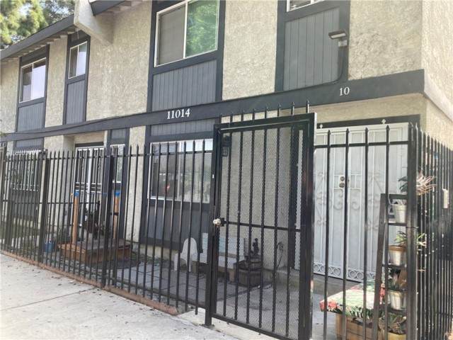 11014 Arminta St., Unit 3 - Photo 1