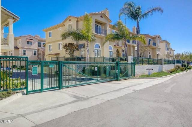 1251 Bayside Circle - Photo 1