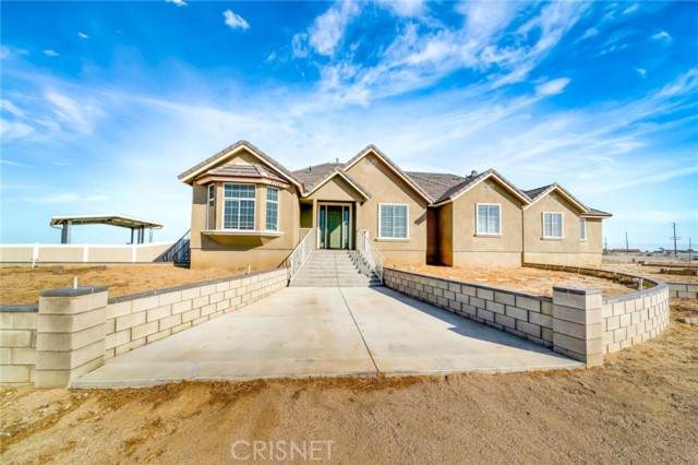 51140 70th Street - Photo 1
