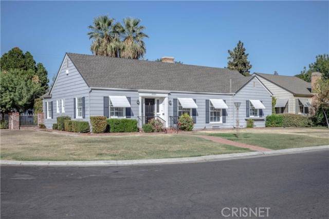 2020 Bradford Street - Photo 1