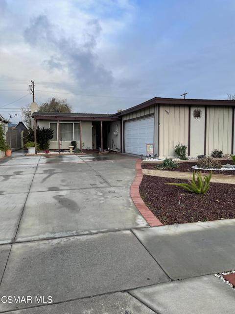 7432 Craner Avenue - Photo 1