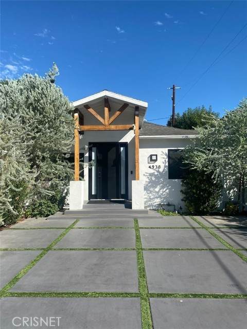 4938 Alonzo Avenue - Photo 1