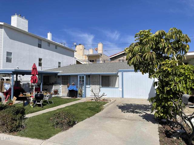 145 Hollywood Avenue - Photo 1