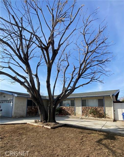 38459 2nd Street - Photo 1