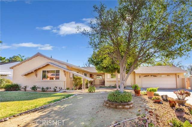 18224 Donmetz Street - Photo 1