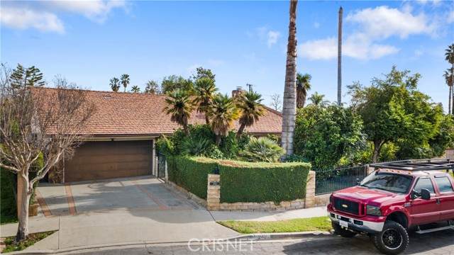 240 Meyer Street - Photo 1