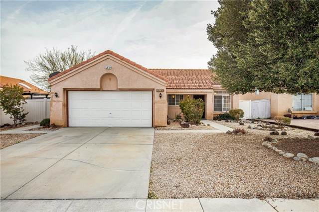1424 Birchtree Court - Photo 1