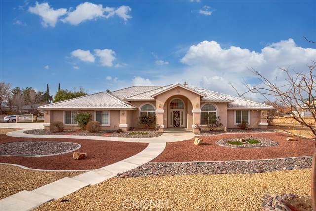 19368 Red Feather Court - Photo 1