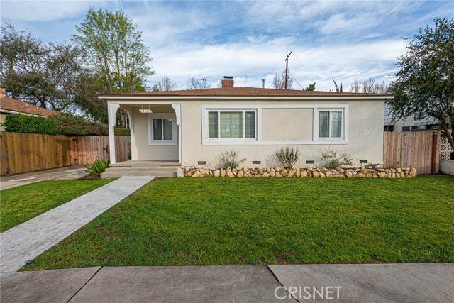 15507 Sylvan Street - Photo 1