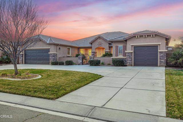 42541 Yew Street - Photo 1