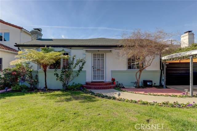 2307 Greenfield Avenue - Photo 1