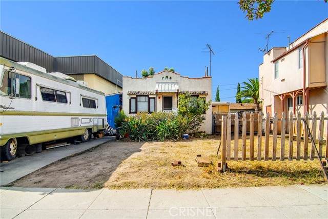 2512 16th Street - Photo 1