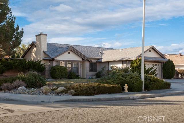 1542 Avenue K11 - Photo 1