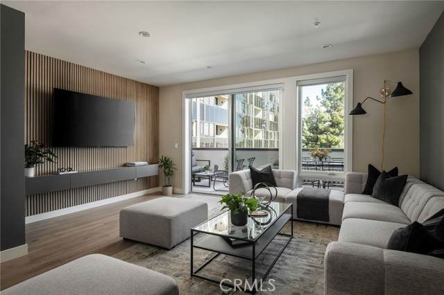 380 Cordova Street - Photo 1