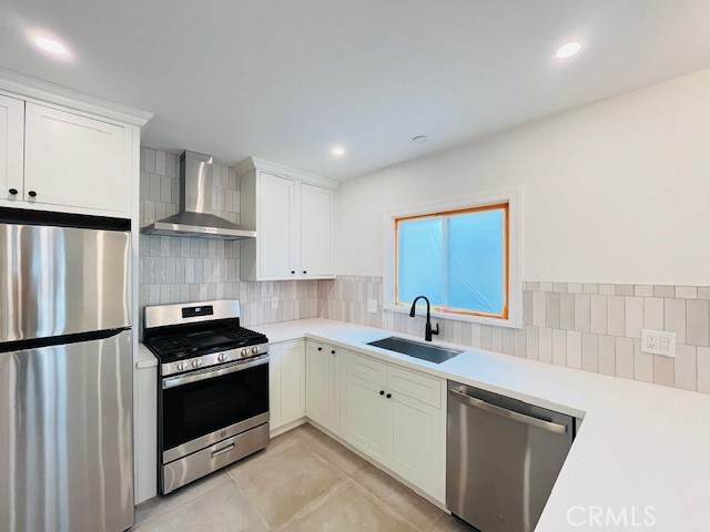 1946 Bronson Avenue - Photo 1