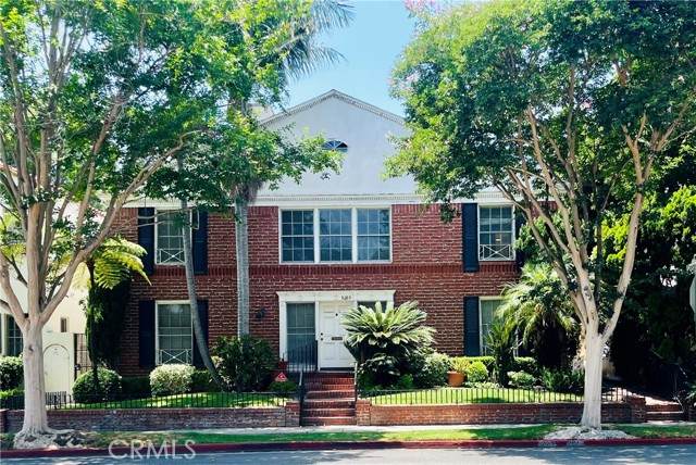 271 Spalding Drive - Photo 1