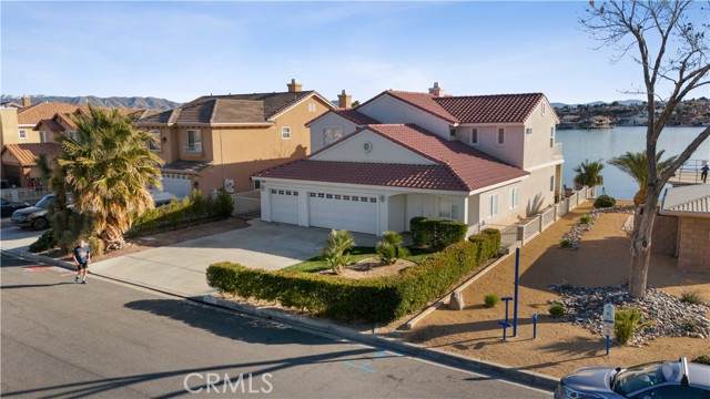 18075 Lakeview Drive - Photo 1