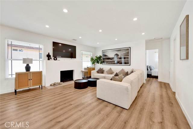 10725 Genesta Avenue - Photo 1