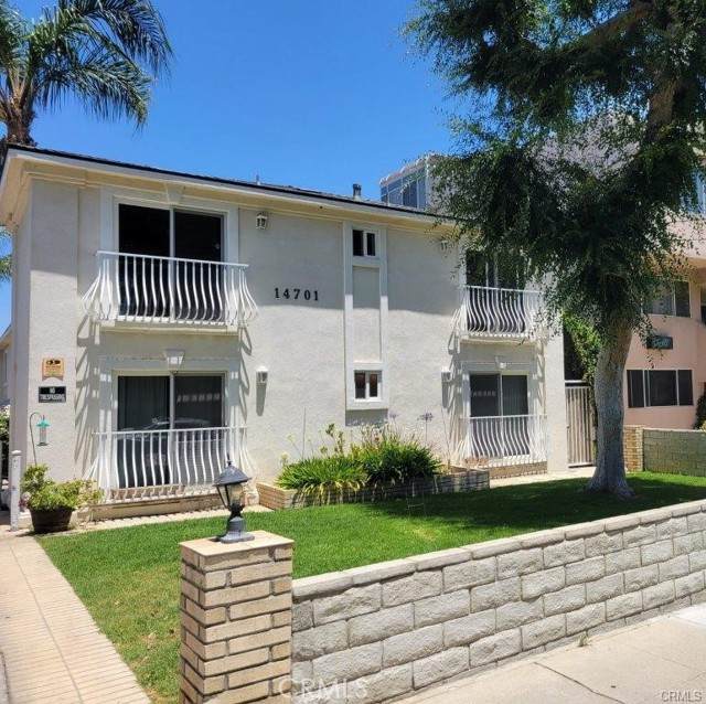 14701 Dickens Street - Photo 1