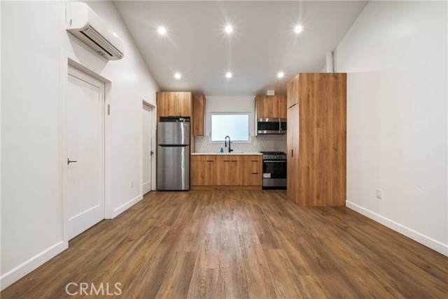 6617 Farralone Avenue - Photo 1