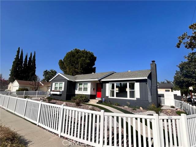 7400 Hatillo Avenue - Photo 1