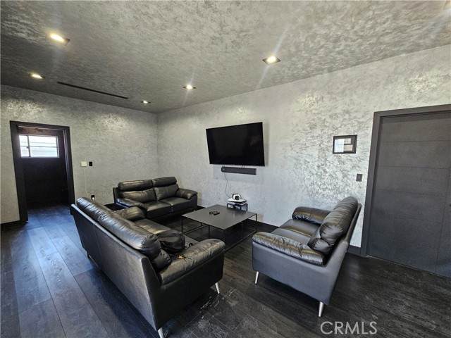 7554 Clybourn Avenue - Photo 1