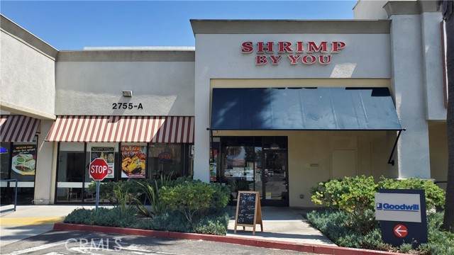 2755 Pacific Coast Hwy - Photo 1