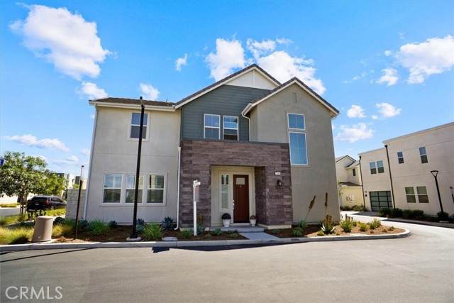 27004 Goldfields Court - Photo 1