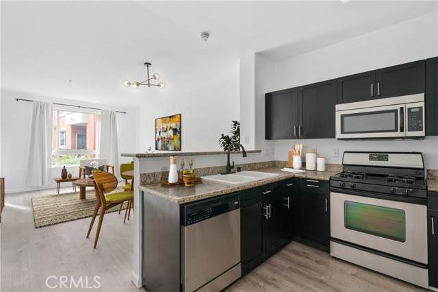 100 Alameda Street - Photo 1