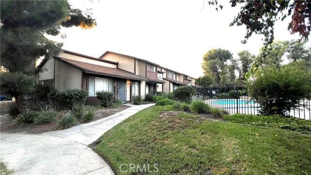 8728 1/2 Willis Avenue - Photo 1