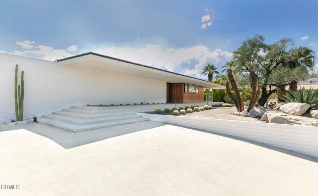 73271 Buckboard Trail - Photo 1