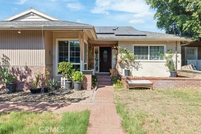 15657 Devonshire - Photo 1