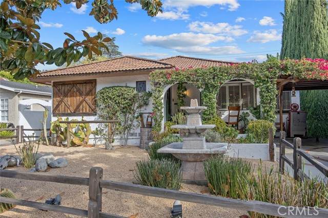 10441 Bloomfield - Photo 1