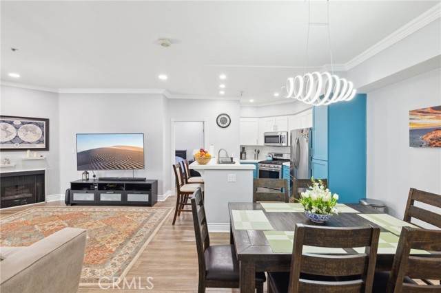 14914 Hamlin - Photo 1