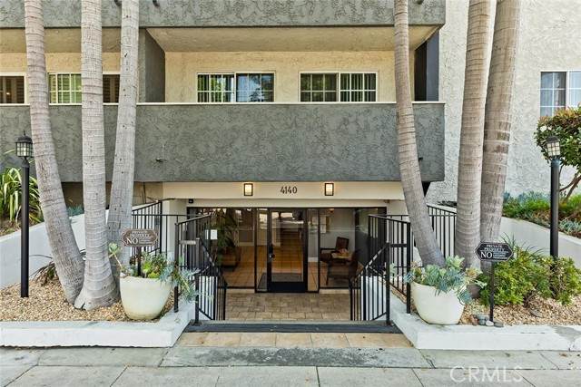 4140 Warner - Photo 1