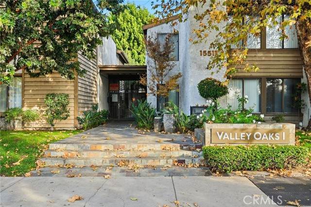 15511 Sherman Way - Photo 1