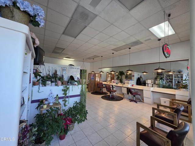 423 Ojai Avenue - Photo 1