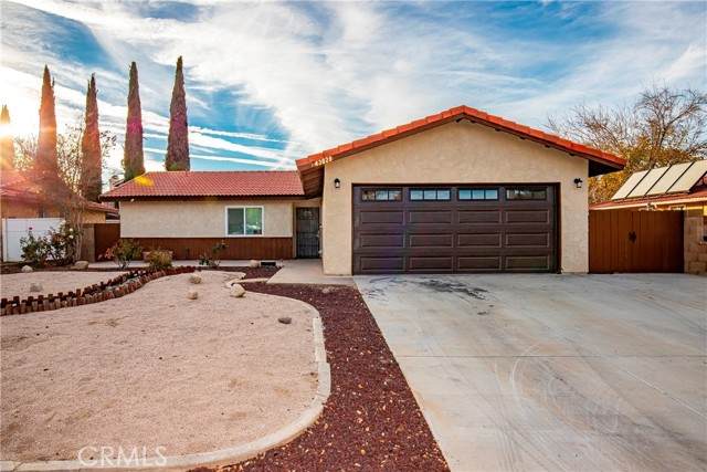 43629 Rembrandt Street - Photo 1