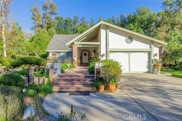 30642 Gilmour - Photo 1