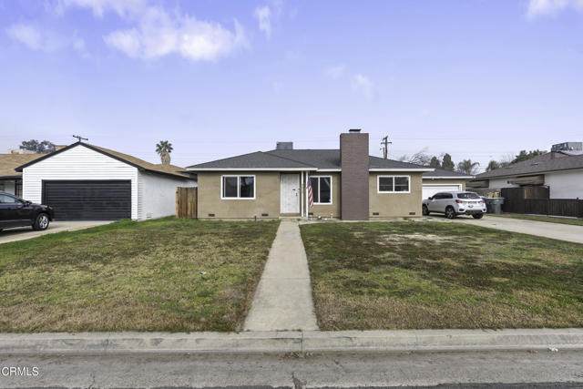 3820 Apache Avenue - Photo 1