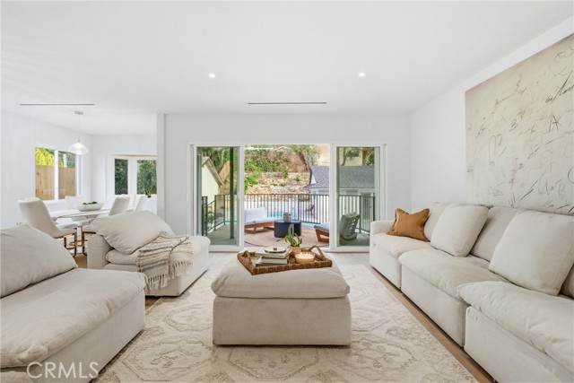 4422 Canoga Avenue - Photo 1